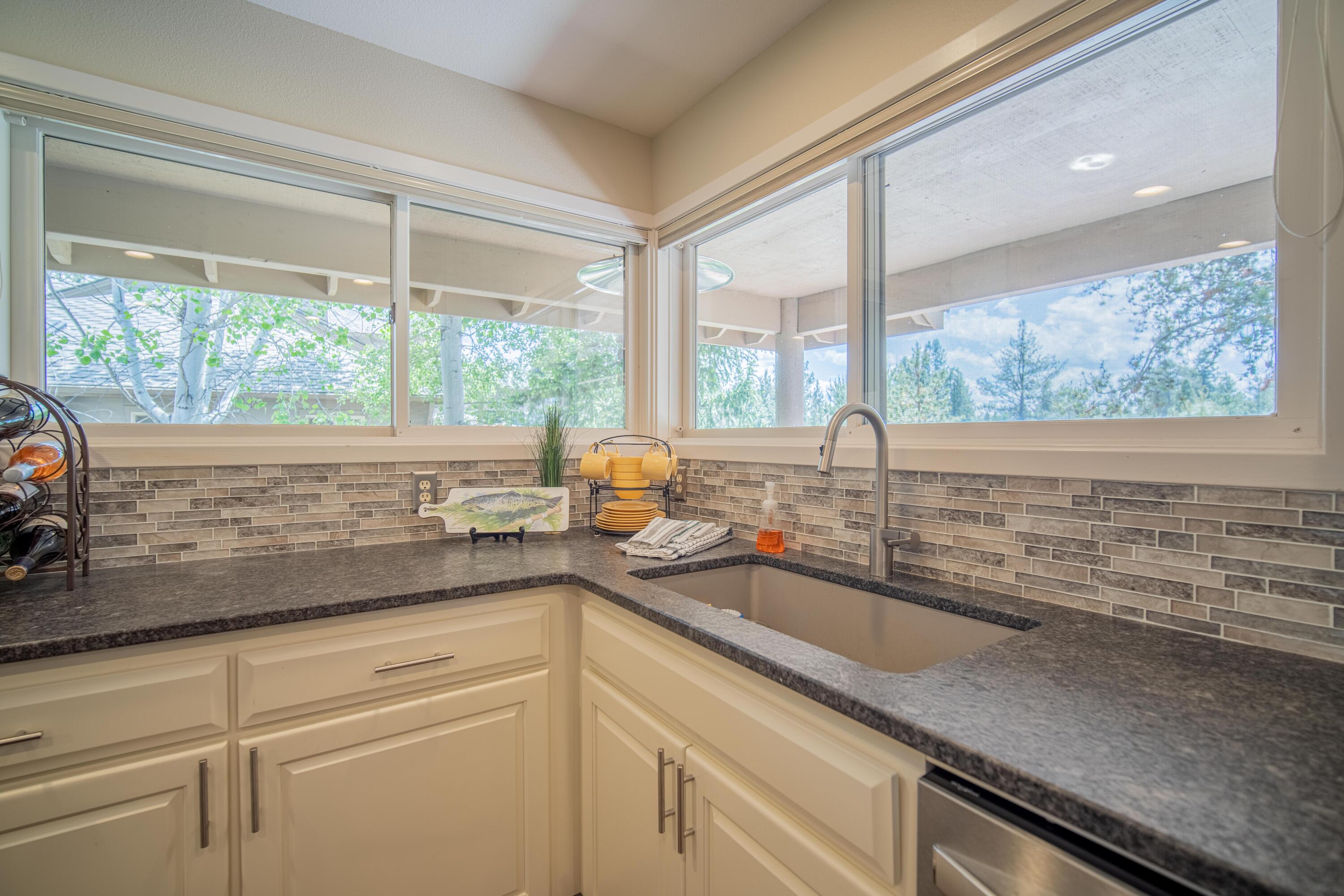 Fairway Point Villag - Residential