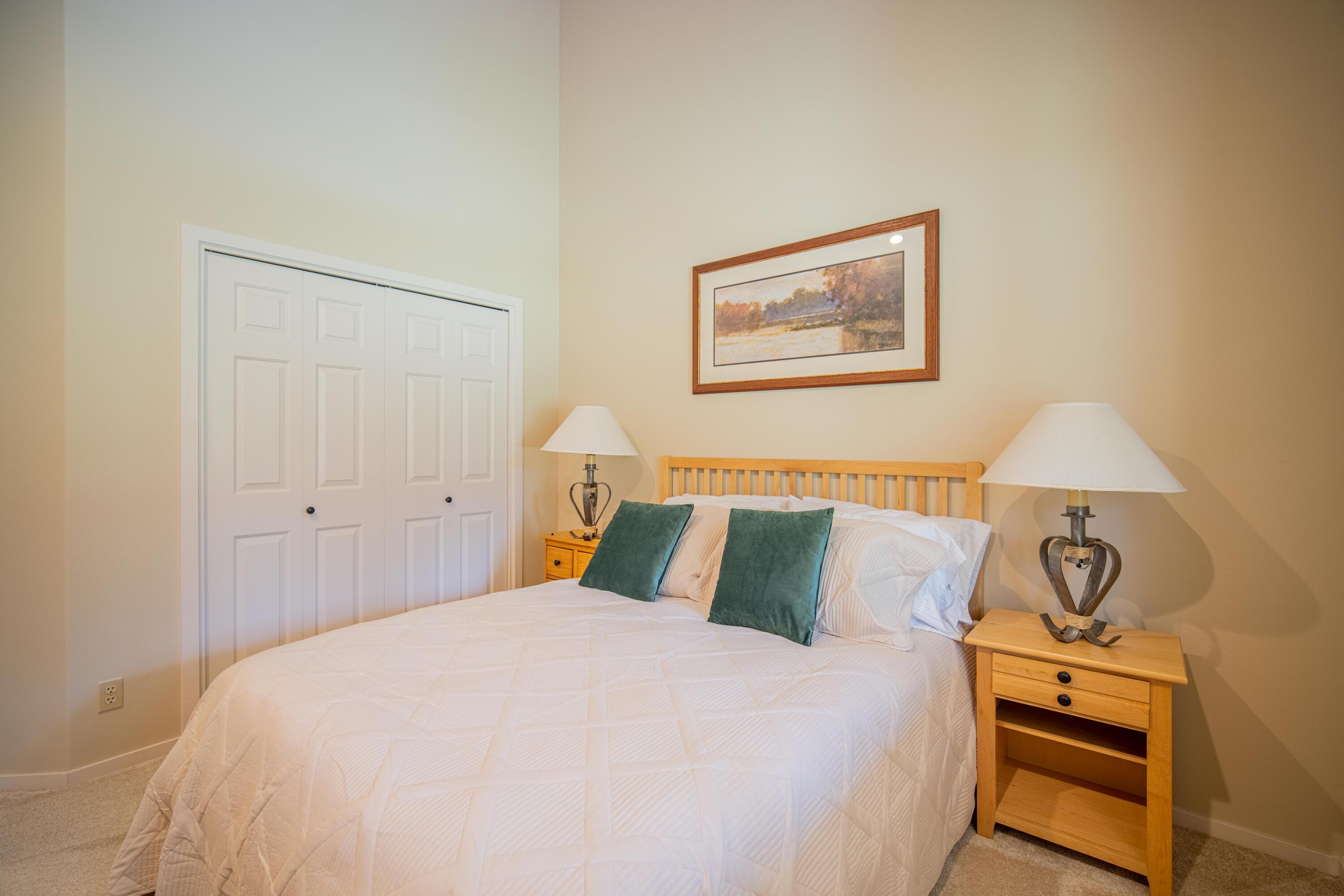 Fairway Point Villag - Residential