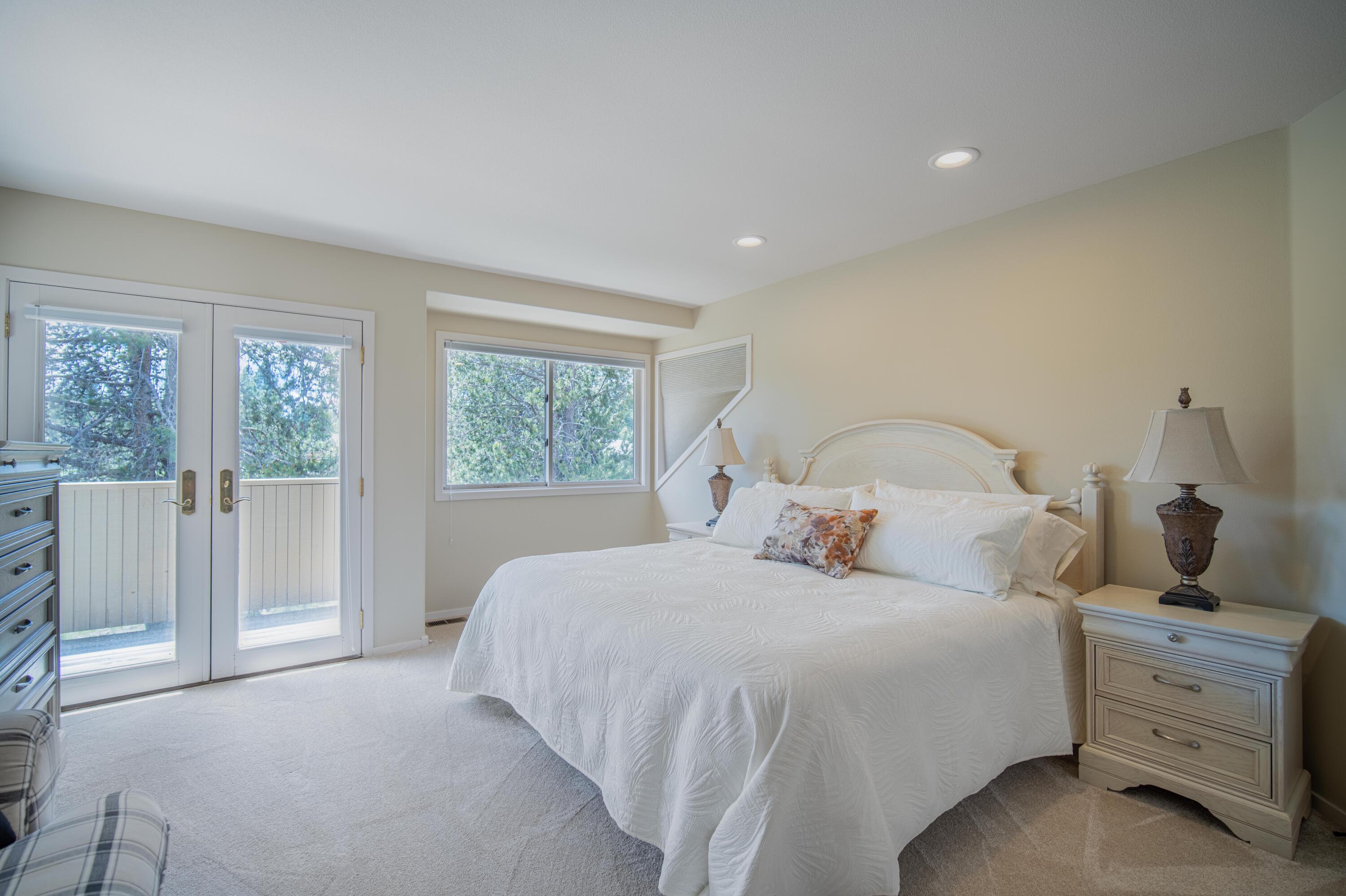 Fairway Point Villag - Residential