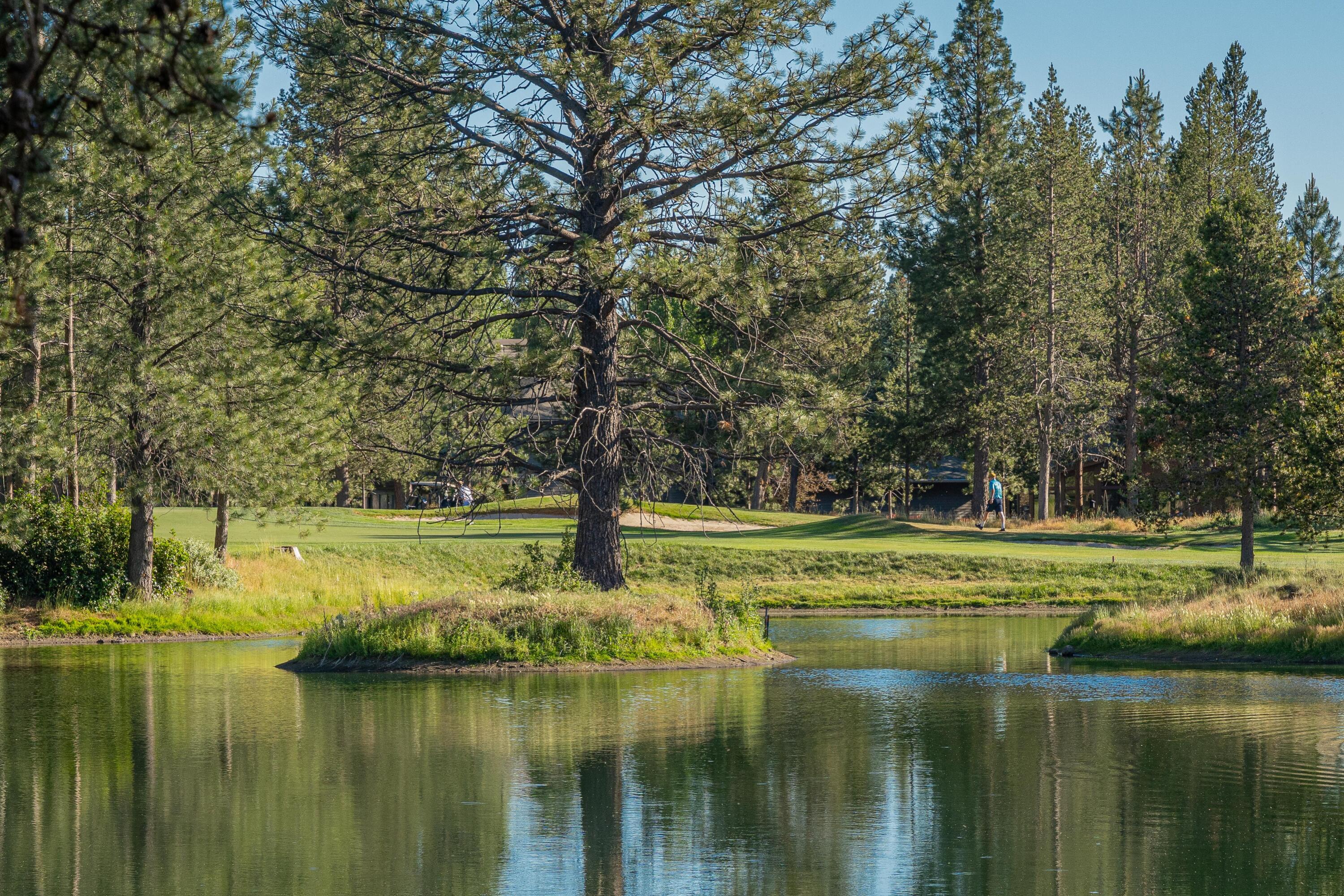 Fairway Point Villag - Residential