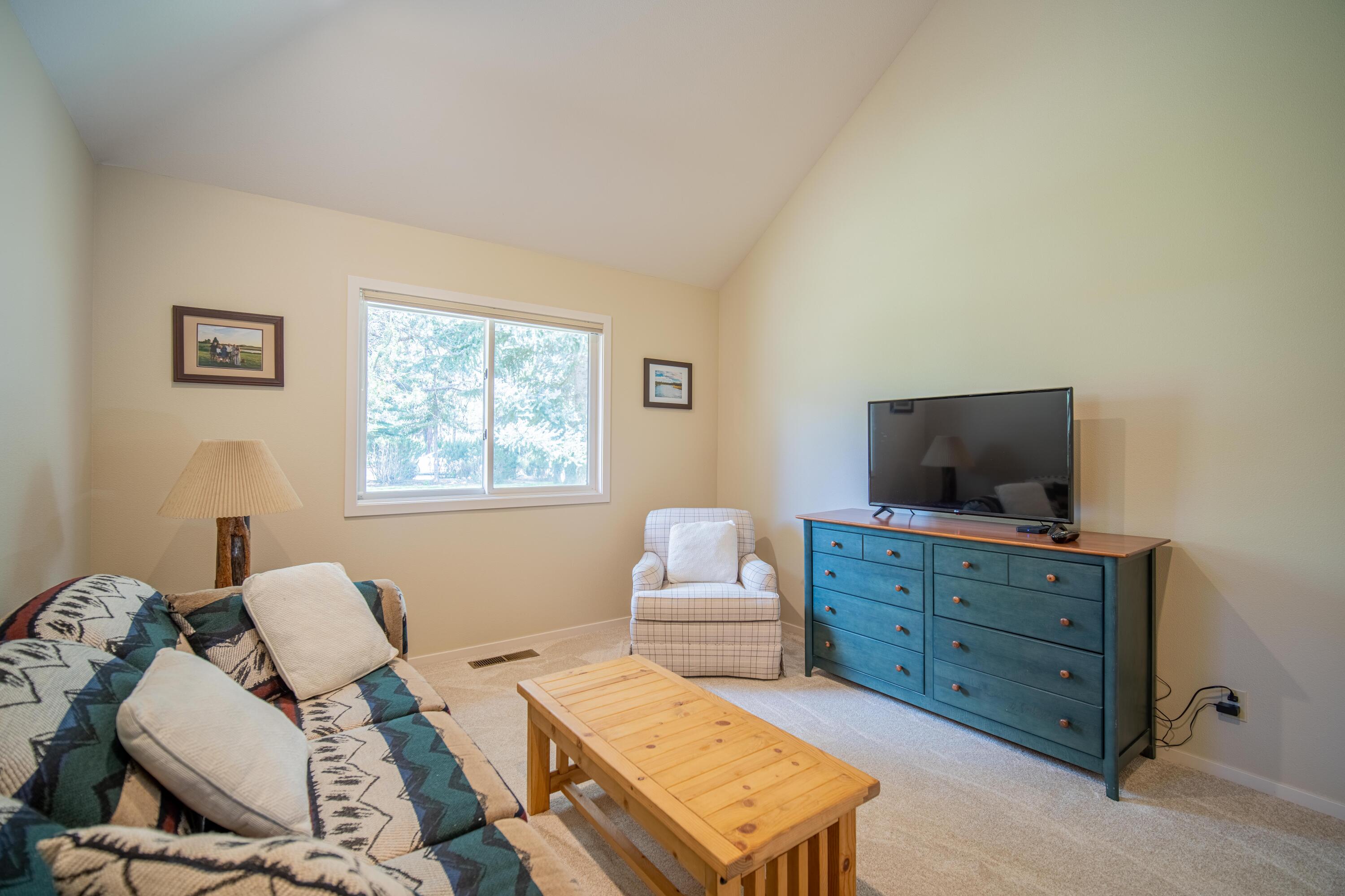 Fairway Point Villag - Residential