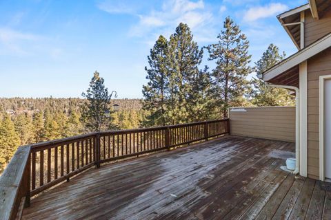 Tiny photo for 5015 Falcon Drive, Klamath Falls, OR 97601 (MLS # 220215105)