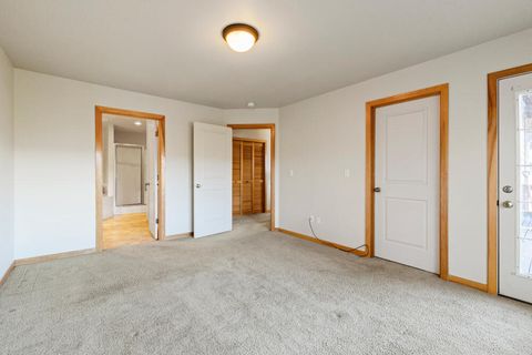 Tiny photo for 5015 Falcon Drive, Klamath Falls, OR 97601 (MLS # 220215105)