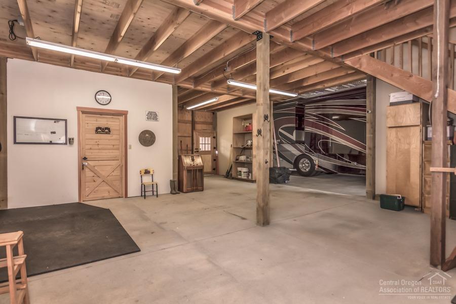 Horse Butte - Residential