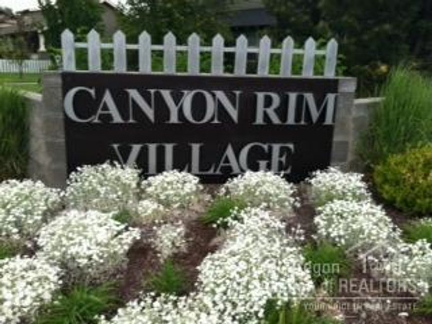 One of the few remaining lots overlooking the Dry Canyon in Redmond's outstanding custom-designed craftsman style neighborhood. West Canyon Park and Dry Canyon access just around the corner! Taxes on lot only.