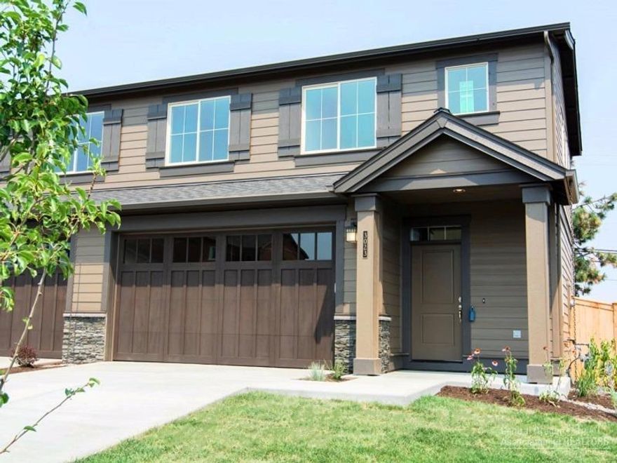 Located in NW Redmond lies this beautiful new, 1,868 sq.ft. townhome by award-winning Pahlisch Homes. With quartz countertops in the kitchen & baths, under-mount sinks, laminate wood flooring & a gas fireplace, it is evident that quality finishes are used throughout. This home features 3 beds, 2.5 baths & a 2 car garage. Photos of similar unit-specs vary. Floor Plan: STERLING TH-2-A-1868-2. See for yourself why Pahlisch has won 150+ Quality & Value Awards: Parkland Model Home Thurs-Sun from 11-3.