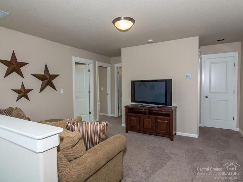 Deer Crossing - Residential