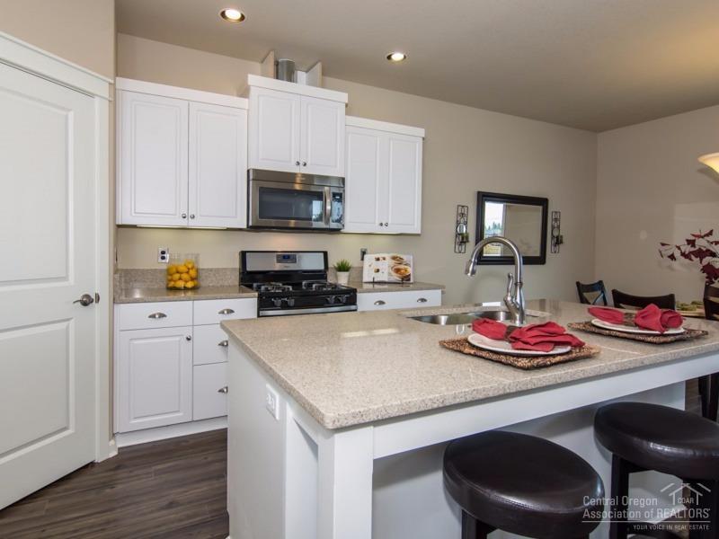 Deer Crossing - Residential