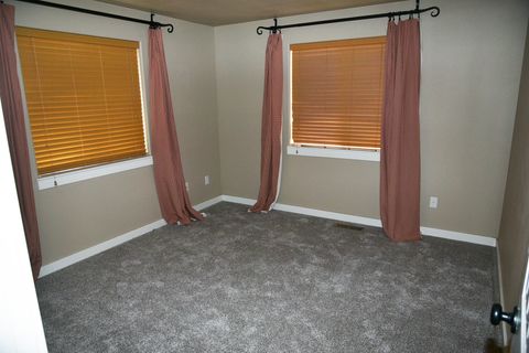 Tiny photo for 51322 Preble Way, La Pine, OR 97739 (MLS # 220217816)