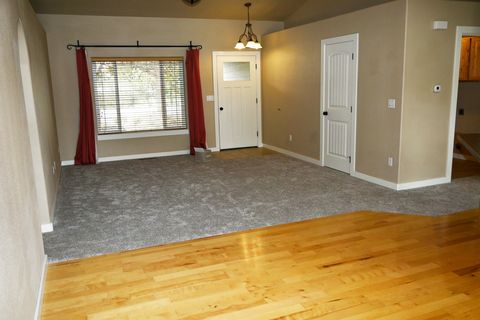 Tiny photo for 51322 Preble Way, La Pine, OR 97739 (MLS # 220217816)