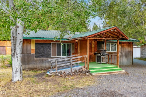Tiny photo for 52555 Center Drive, La Pine, OR 97739 (MLS # 220227596)
