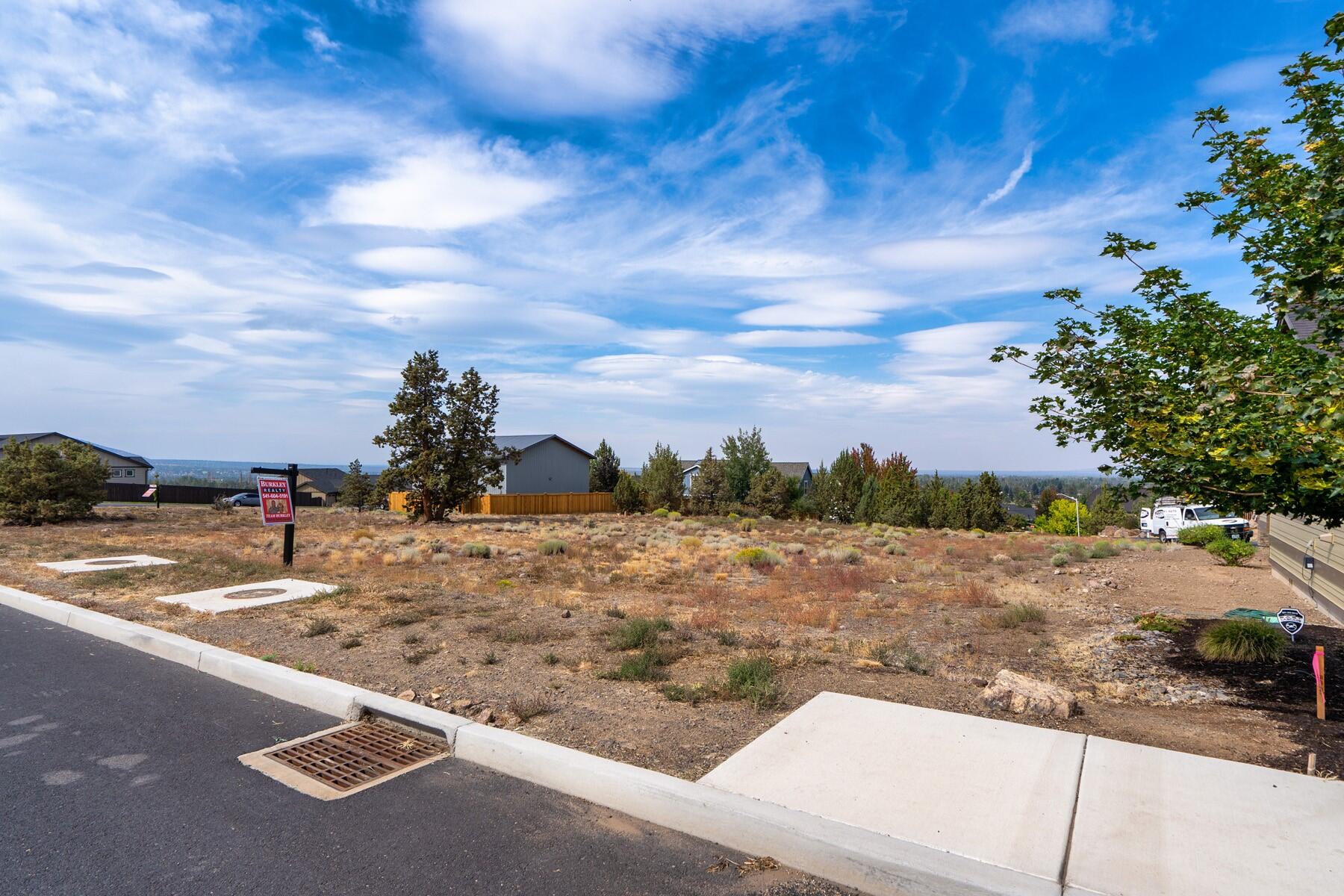 Majestic Ridge - Land