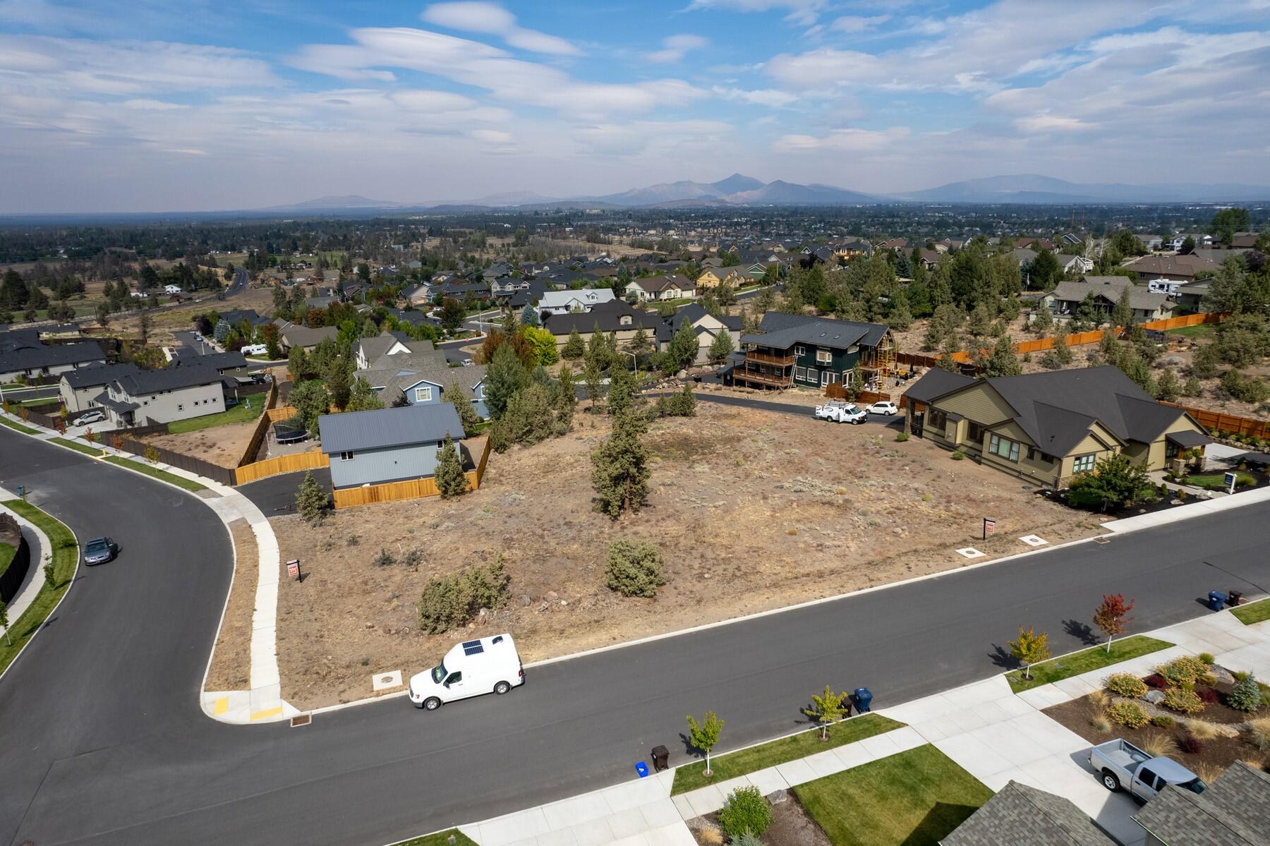 Majestic Ridge - Land