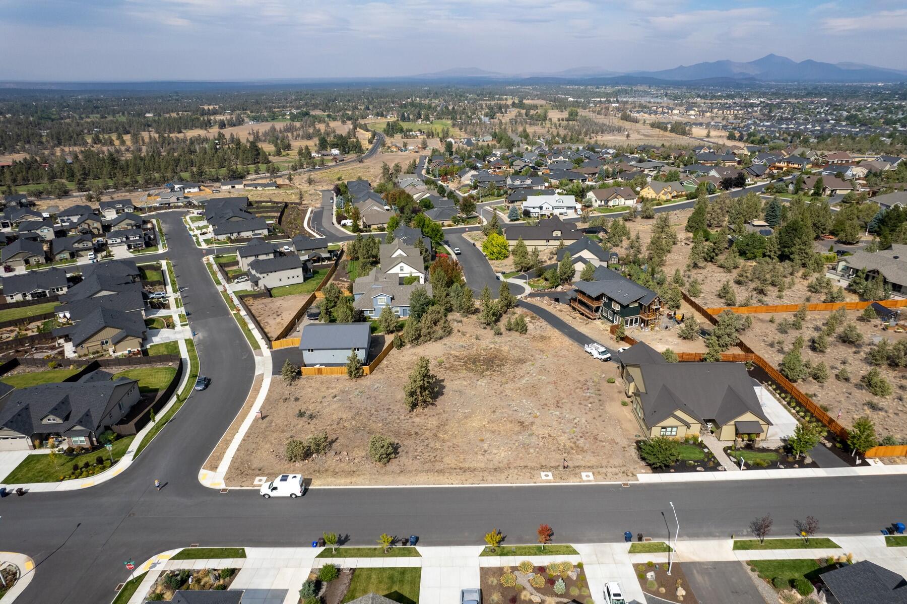 Majestic Ridge - Land