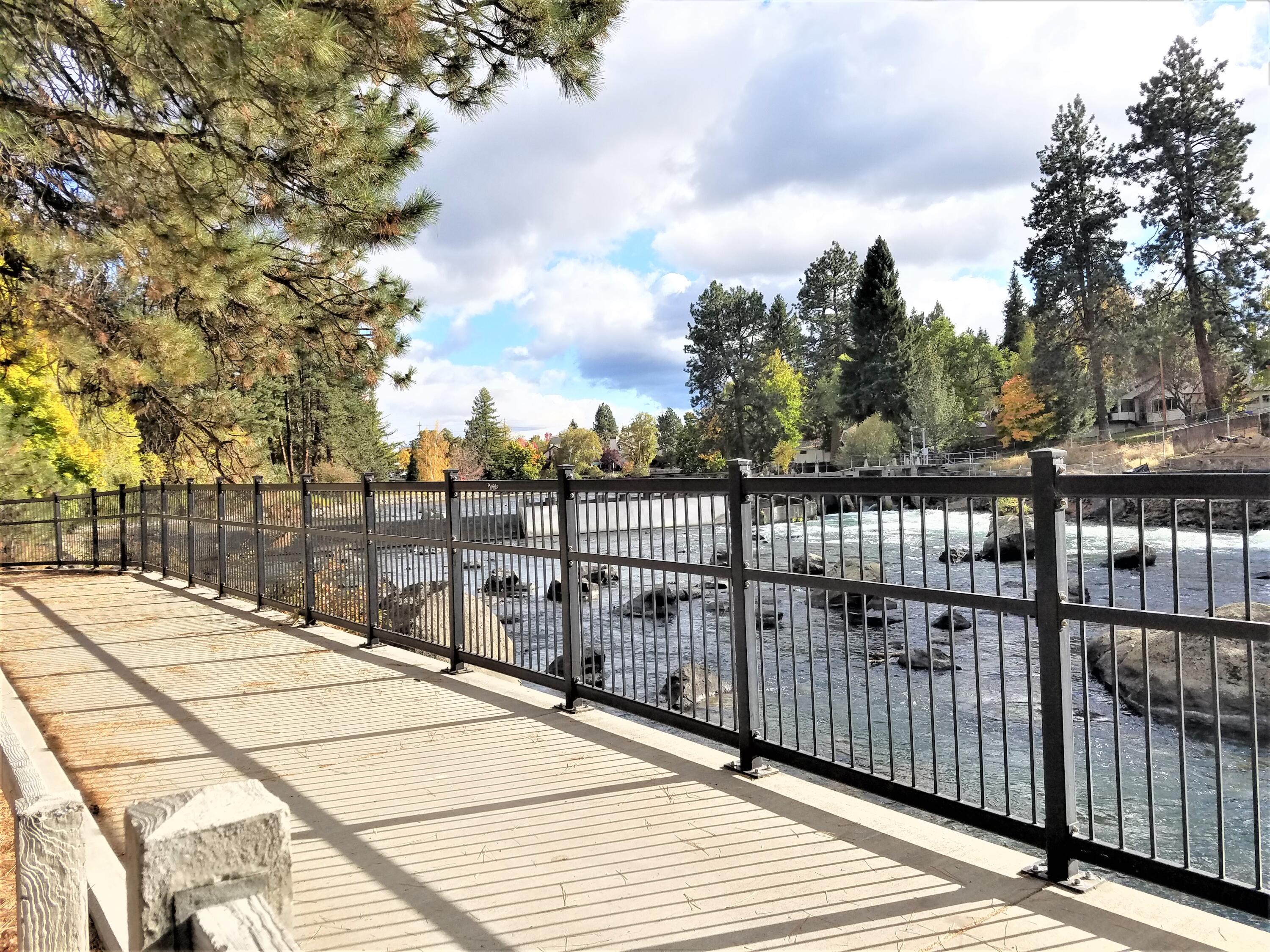 Bend Riverside - Residential