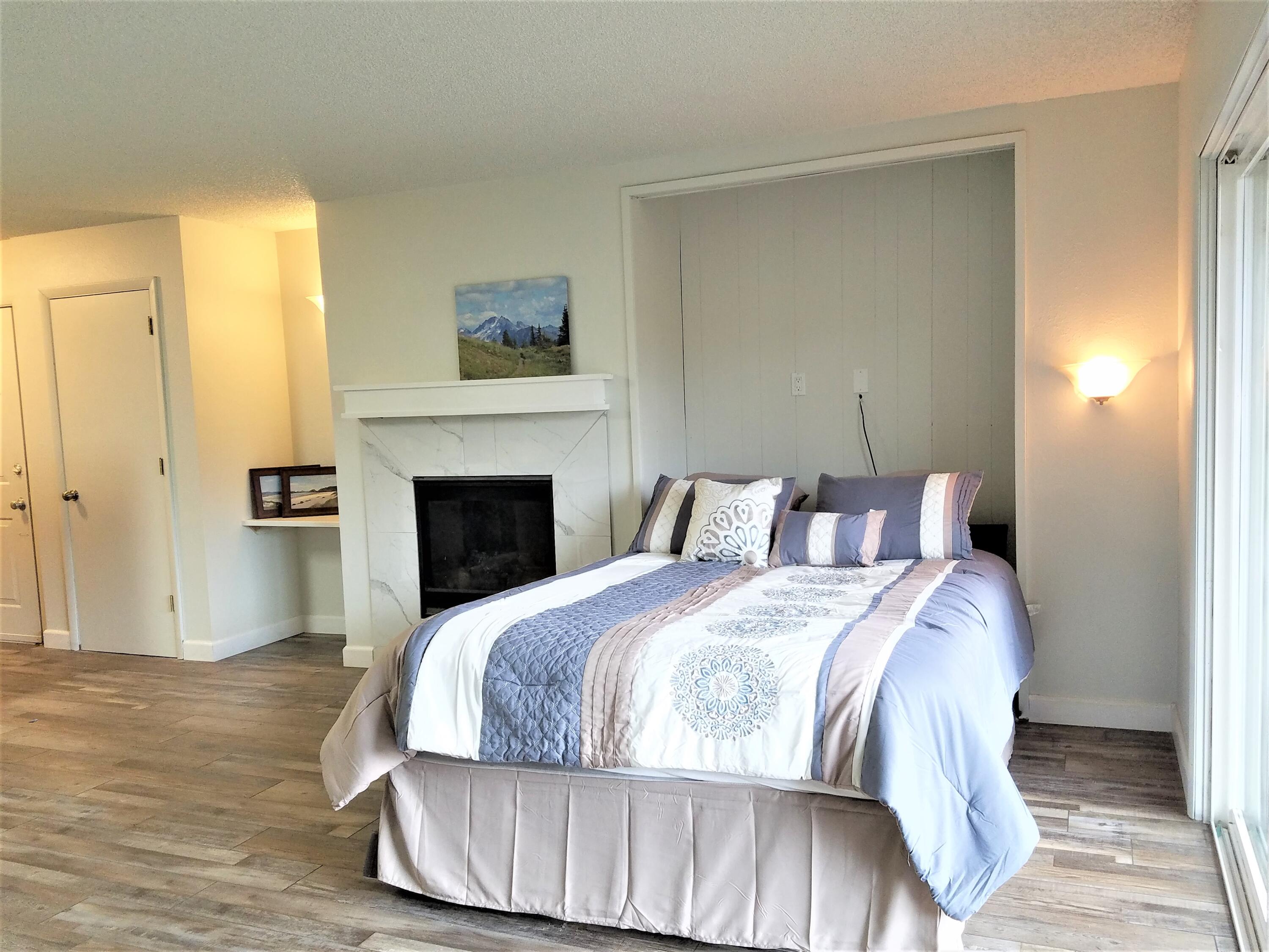 Bend Riverside - Residential