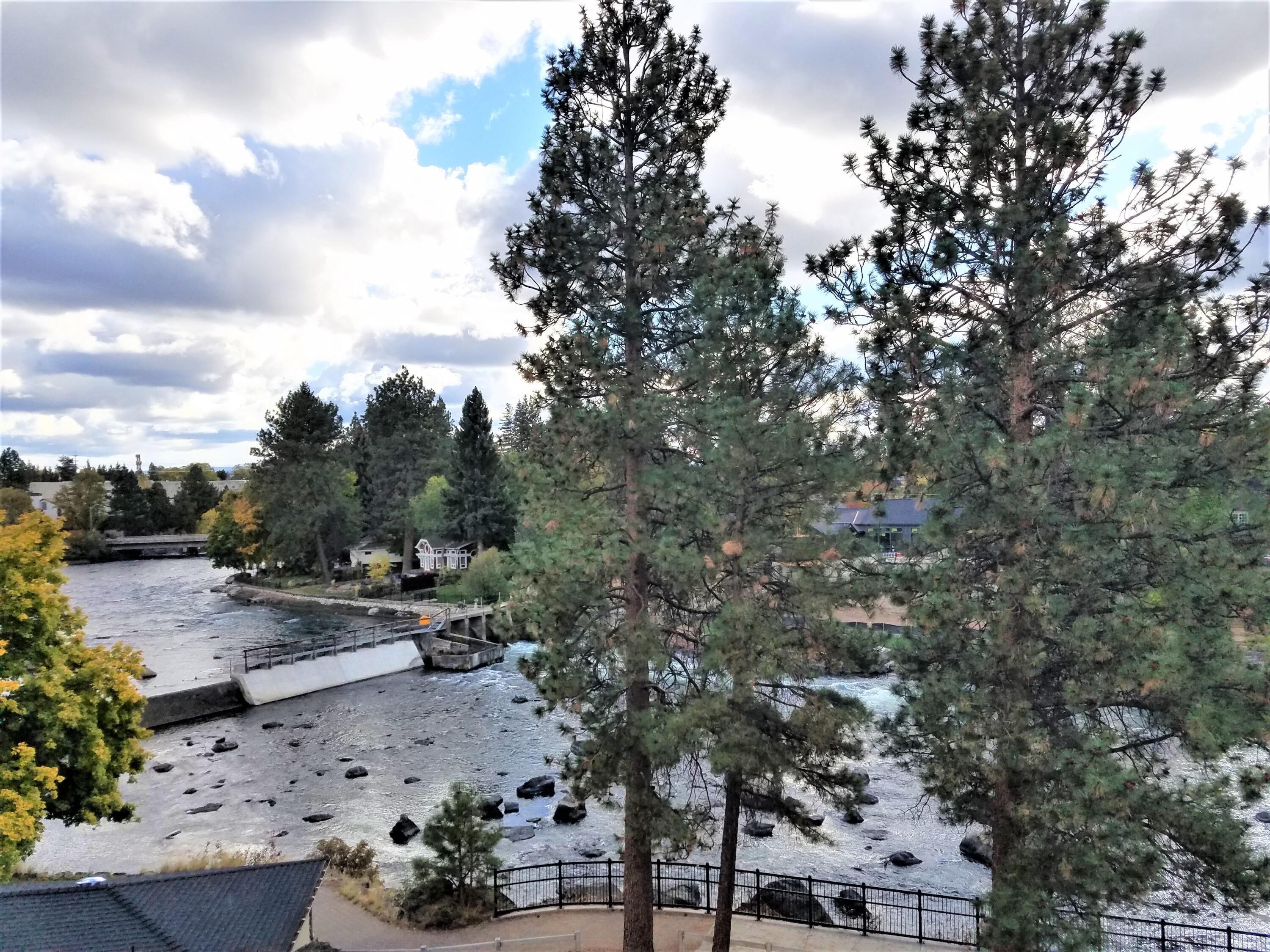 Bend Riverside - Residential