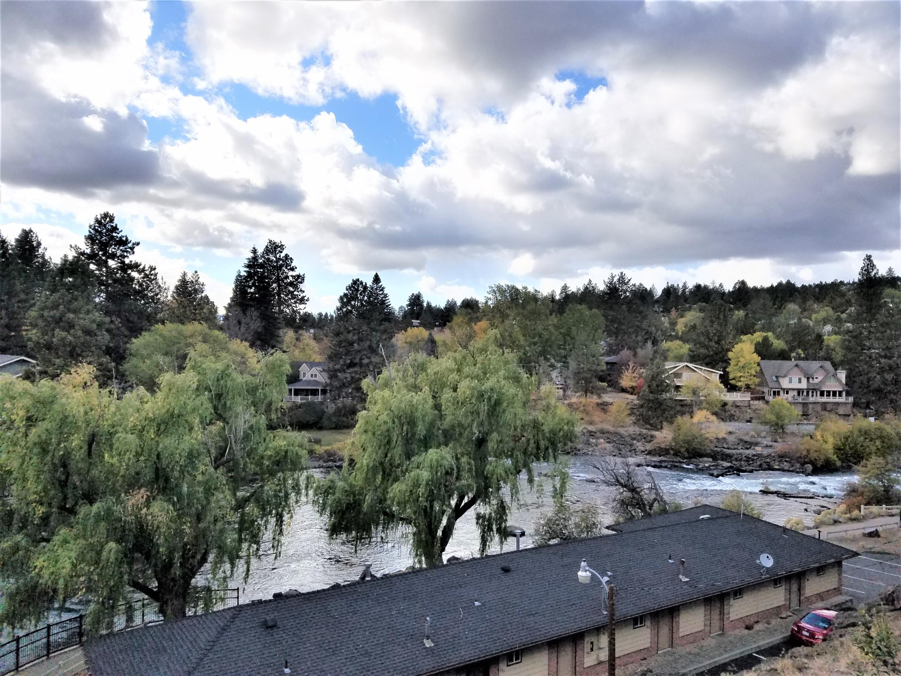 Bend Riverside - Residential