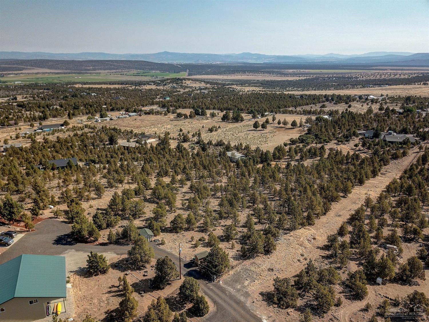 Sinclair Davis - Land