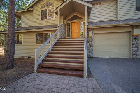 Tiny photo for 18130 Mt Baker Lane #4, Sunriver, OR 97707 (MLS # 220229882)