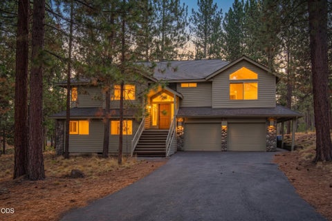 Photo of 18130 Mt Baker Lane #4, Sunriver, OR 97707 (MLS # 220229882)