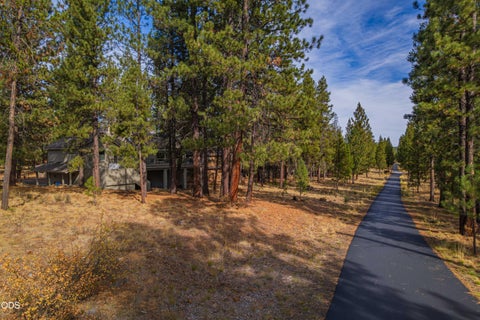 Tiny photo for 18130 Mt Baker Lane #4, Sunriver, OR 97707 (MLS # 220229882)