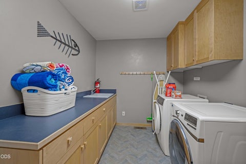 Tiny photo for 18130 Mt Baker Lane #4, Sunriver, OR 97707 (MLS # 220229882)
