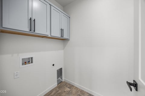 Tiny photo for 16645 Neil Lane #13, La Pine, OR 97739 (MLS # 220229900)