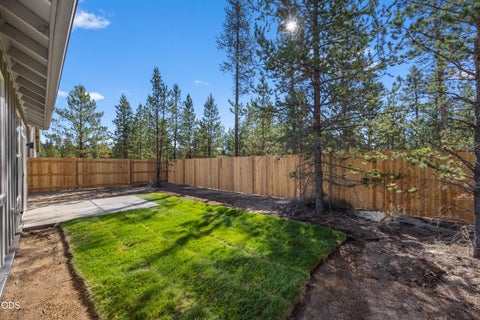 Tiny photo for 16645 Neil Lane #13, La Pine, OR 97739 (MLS # 220229900)