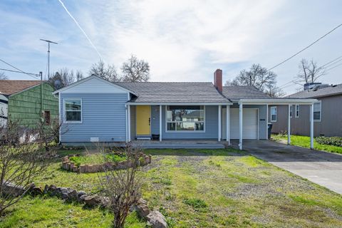 1211 Dakota Avenue Medford OR 97501