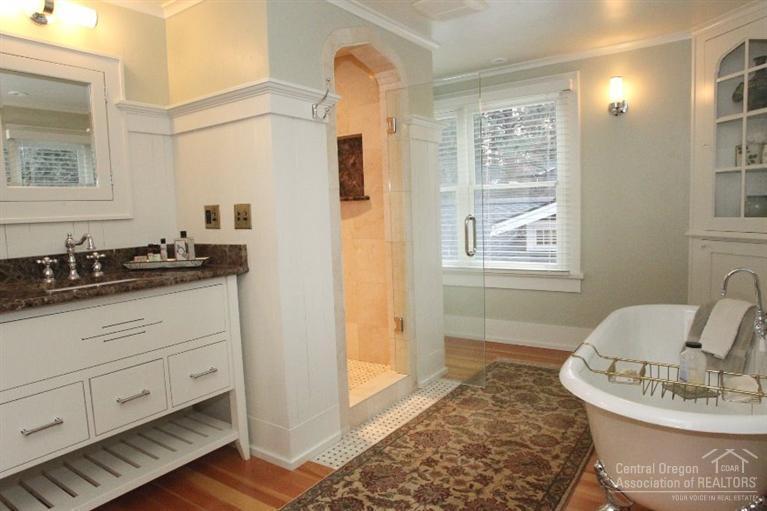 Pinelyn Park - Residential