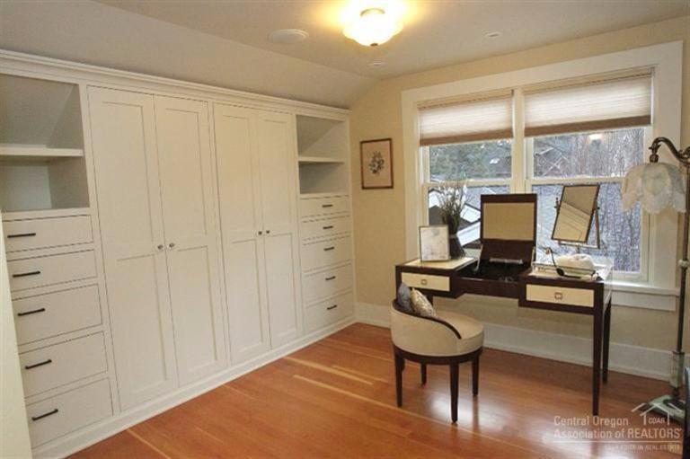 Pinelyn Park - Residential