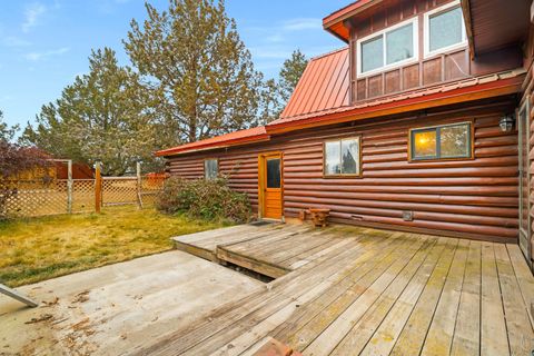 Tiny photo for 15522 SW Chinook Drive, Terrebonne, OR 97760 (MLS # 220215192)