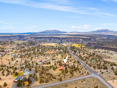 Tiny photo for 15522 SW Chinook Drive, Terrebonne, OR 97760 (MLS # 220215192)