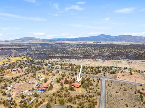 Tiny photo for 15522 SW Chinook Drive, Terrebonne, OR 97760 (MLS # 220215192)