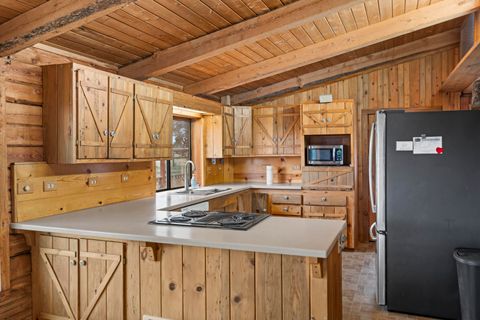 Tiny photo for 15522 SW Chinook Drive, Terrebonne, OR 97760 (MLS # 220215192)