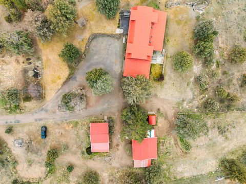 Tiny photo for 15522 SW Chinook Drive, Terrebonne, OR 97760 (MLS # 220215192)