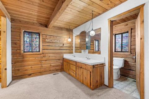 Tiny photo for 15522 SW Chinook Drive, Terrebonne, OR 97760 (MLS # 220215192)