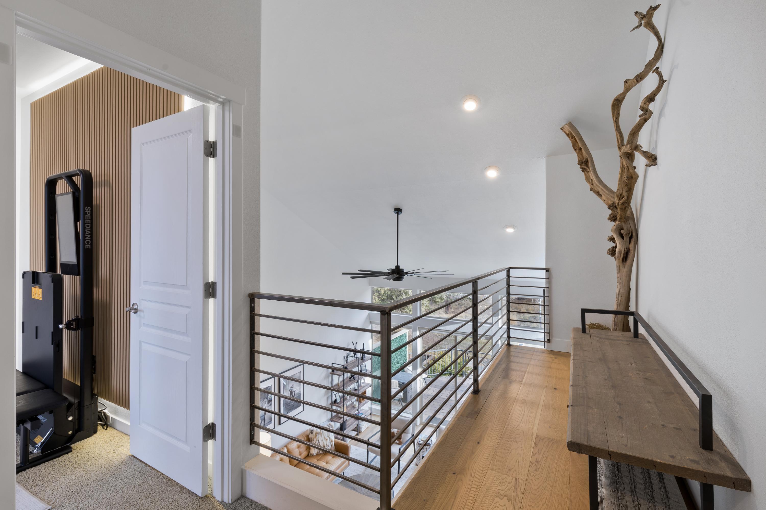 Ridge At Eagle Crest - Residential