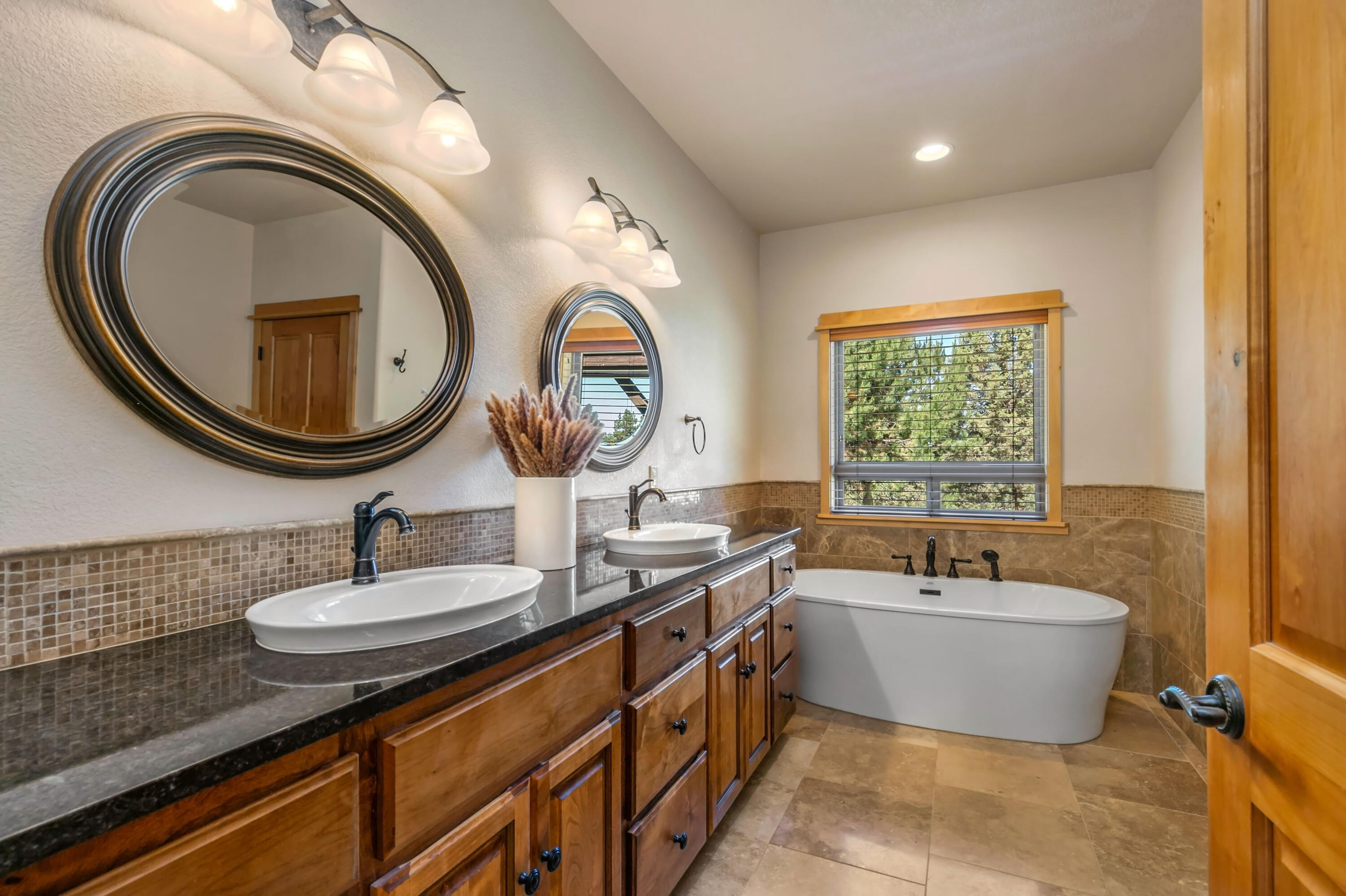 West Powell Butte Es - Residential