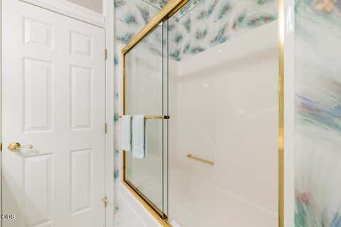 Tiny photo for 9456 Greenbrier Drive, Klamath Falls, OR 97603 (MLS # 220227347)