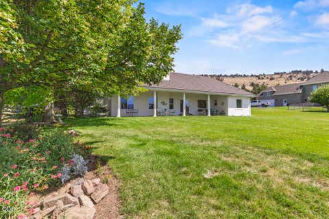 Tiny photo for 9456 Greenbrier Drive, Klamath Falls, OR 97603 (MLS # 220227347)