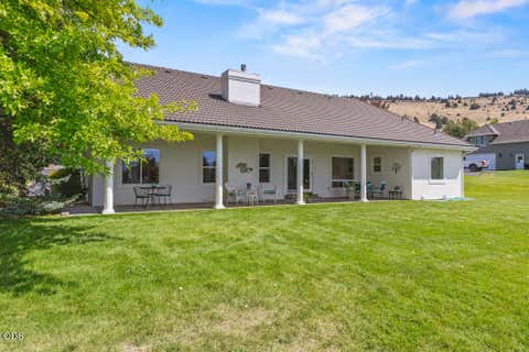 Tiny photo for 9456 Greenbrier Drive, Klamath Falls, OR 97603 (MLS # 220227347)