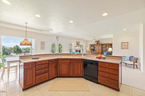 Tiny photo for 9456 Greenbrier Drive, Klamath Falls, OR 97603 (MLS # 220227347)