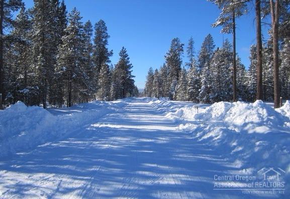 Diamond Peaks - Land