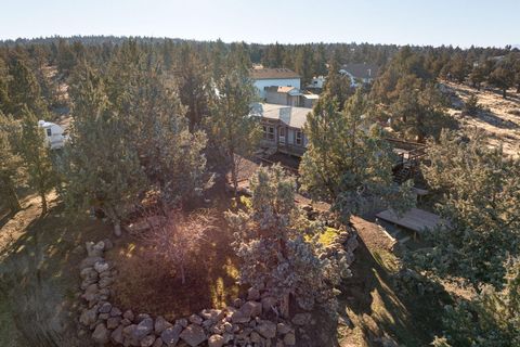 Tiny photo for 21140 Arid Avenue, Bend, OR 97703 (MLS # 220213881)