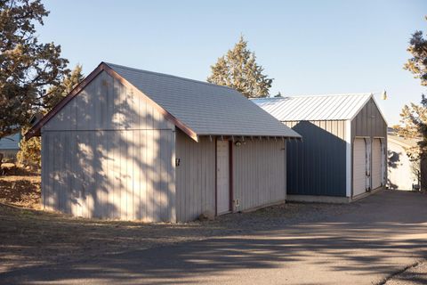 Tiny photo for 21140 Arid Avenue, Bend, OR 97703 (MLS # 220213881)