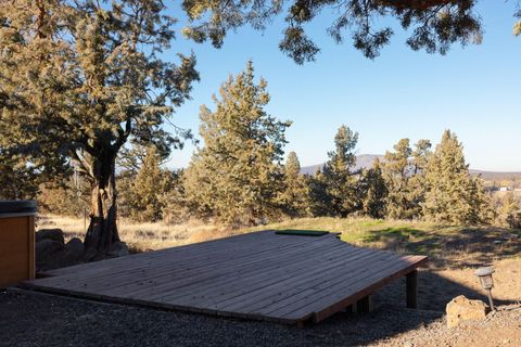 Tiny photo for 21140 Arid Avenue, Bend, OR 97703 (MLS # 220213881)