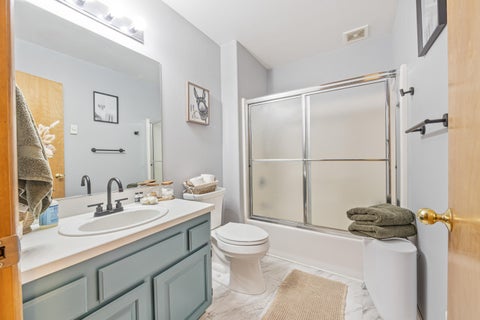 Tiny photo for 15935 Woodchip Lane, La Pine, OR 97739 (MLS # 220223030)