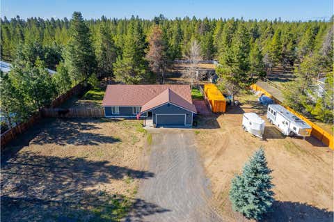 Tiny photo for 15935 Woodchip Lane, La Pine, OR 97739 (MLS # 220223030)